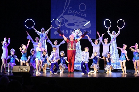 «Цирковой калейдоскоп» Отчетный концерт коллектива циркового искусства «S`ANTRE» /// Льготы СВО и другим категориям